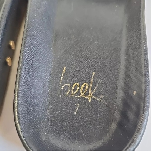 Beek Embossed - Picture 9 of 9